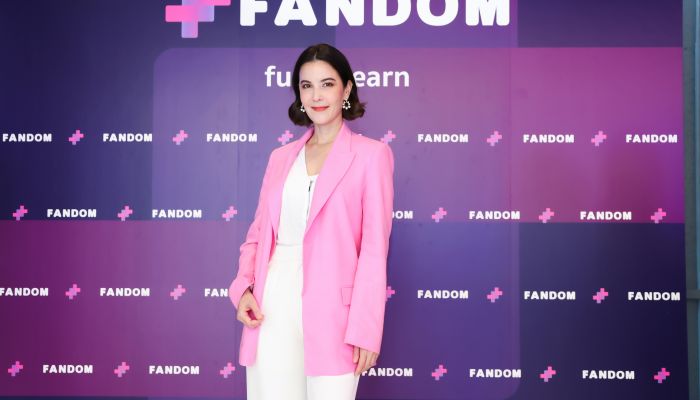 เปิดตัว  “FANDOM Application” ทั้งสนุกและสร้างรายได้  “ธัญญา”นำทีมศิลปินสุดคิวท์ อัพเดทเทรนด์ใหม่ของวงการบันเทิงโลก