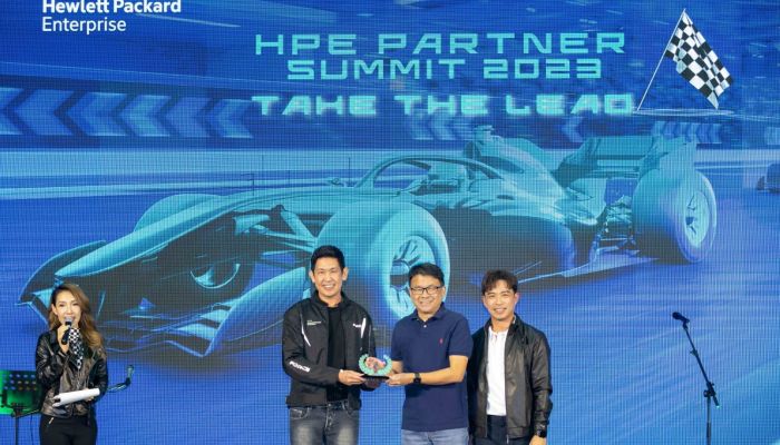 ยิบอินซอย โชว์ศักยภาพคว้าแชมป์ 12 ปีซ้อนจาก HPE ตอกย้ำความสำเร็จกับรางวัลสุดยอดตัวแทนจำหน่าย