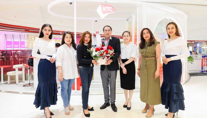 เคทีซีเปิดโฉม KTC TOUCH สาขาเดอะมอลล์ไลฟ์สโตร์ บางกะปิ ภายใต้คอนเซ็ปต์ Biz Café