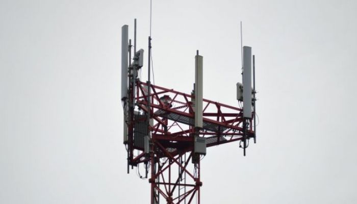 FCC เข้ม​! โอเปอเรเตอร์เจ้าไหนแจ้งพื้นที่ครอบคลุมสัญญาณเกินจริง​ โดนลงดาบแน่