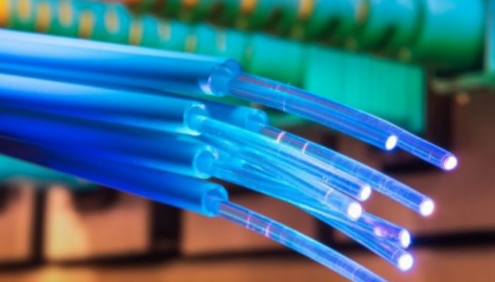 นักวิจัยเพิ่มความเร็ว Fiber รุ่นใหม่ รับอินเทอร์เน็ต 44.2 Tbps เชื่อ 5 ปี ความเร็วระดับ Gbps ถือว่าน้อย