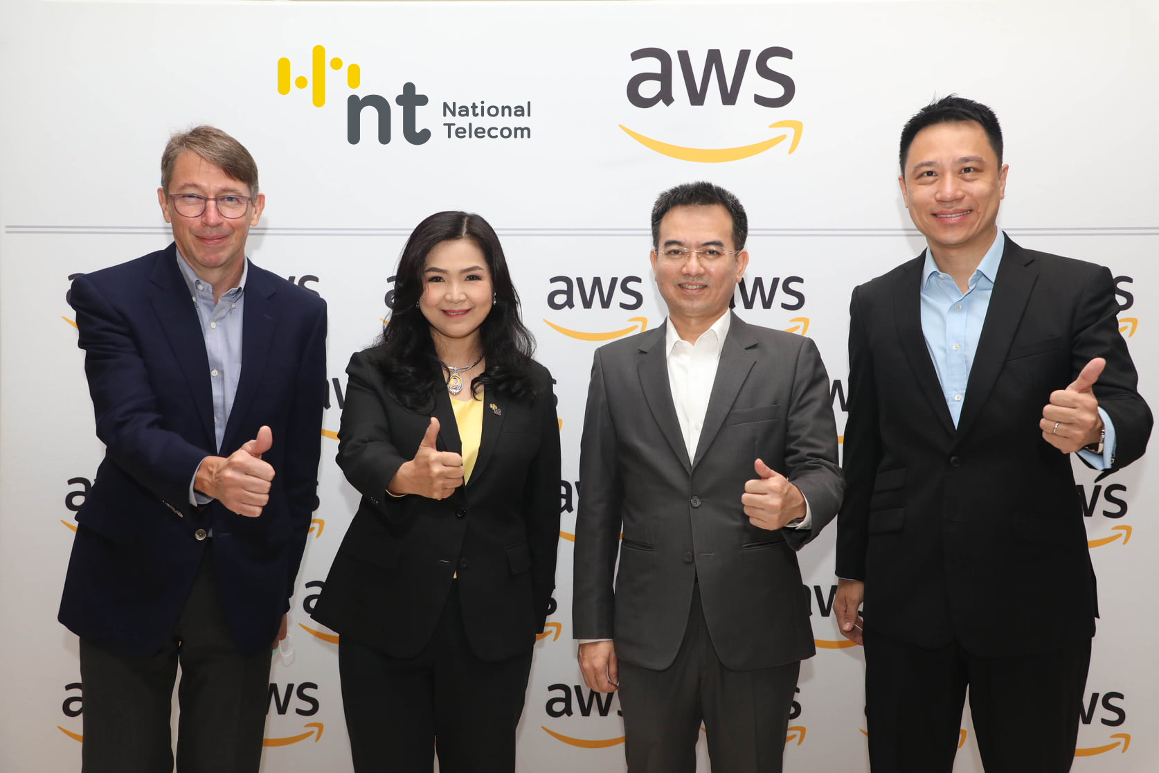 NT จับมือ อะเมเซอน เว็บ เซอร์วิสเซส (AWS) เปิดเวที Executive Talk นัดพิเศษสร้างความพร้อม หน่วยงานราชการชั้นนำต่อยอดสู่ไฮบริดคลาวด์ AWS Outposts  