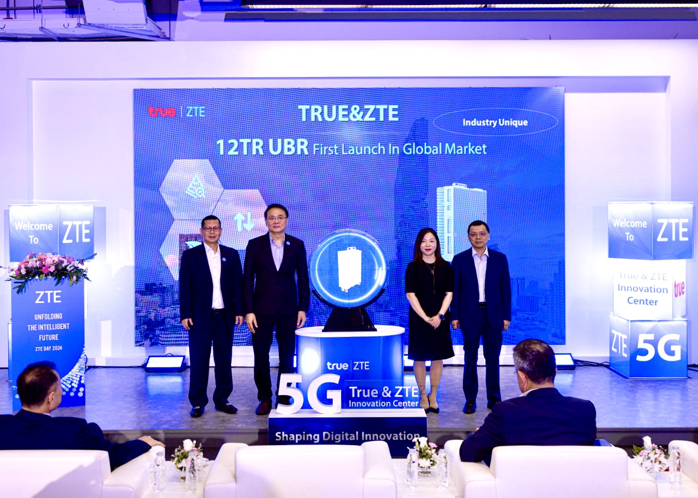 แซดทีอี จับมือ ทรู คอร์ปฯ ชูนวัตกรรมสุดล้ำ ยกระดับโครงข่าย 5G ให้มีประสิทธิภาพสูงขึ้นและเป็นมิตรต่อสิ่งแวดล้อมยิ่งขึ้น