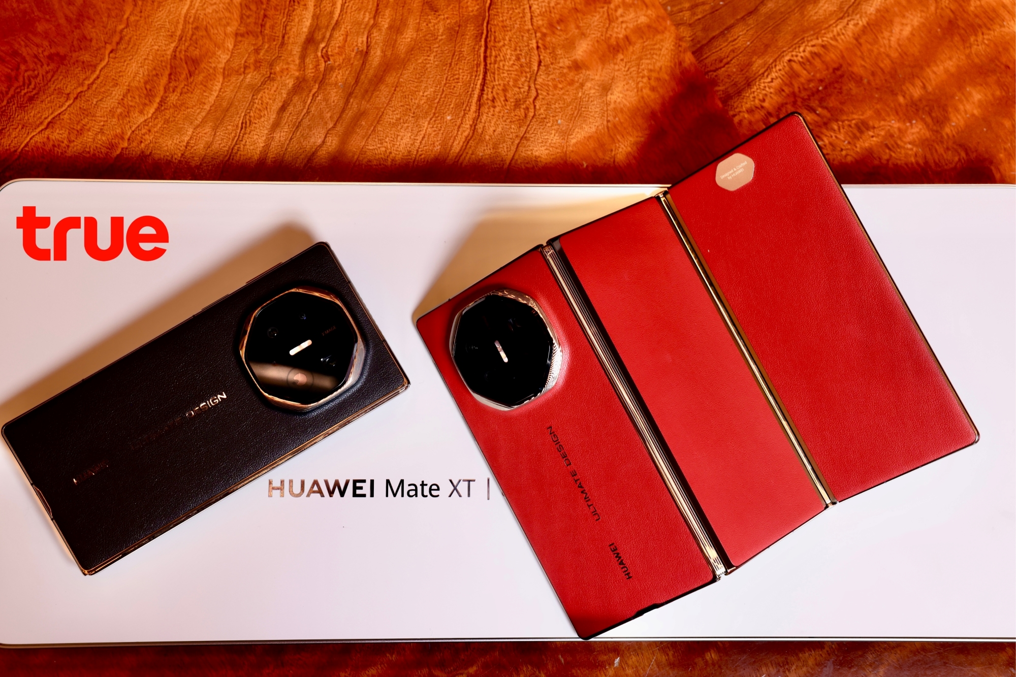 HUAWEI Mate XT Ultimate Design x True สมาร์ทโฟนนวัตกรรมจอพับ 3 ทบแรกของโลก พร้อมเอกสิทธิ์เหนือระดับสำหรับลูกค้าทรู